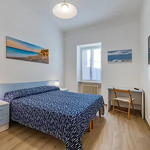 Casa Castelletto , Finale Ligure Italia